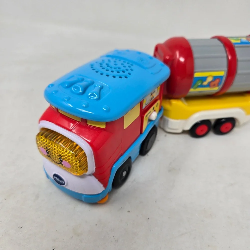 VTech Go Go Smart Wheels Freight Train Motorized Engine and Cargo Car Red Blue